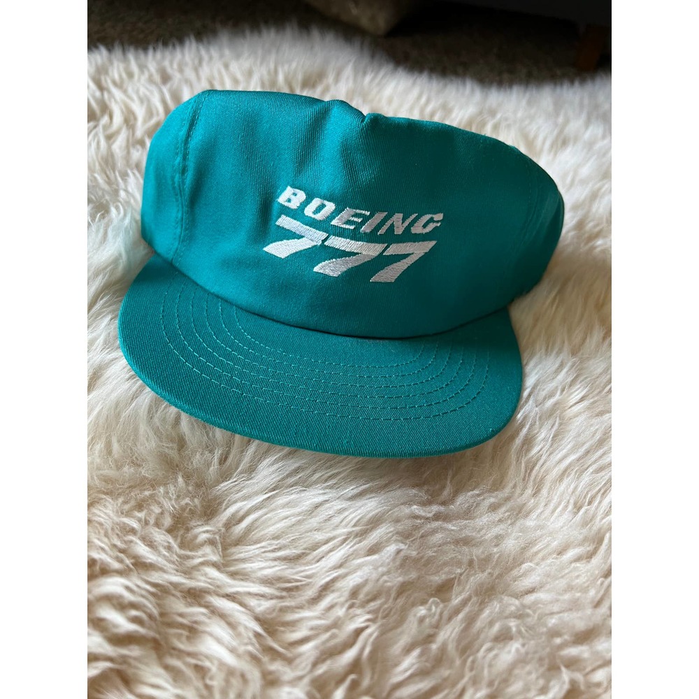 Vintage Boeing 777 Snapback